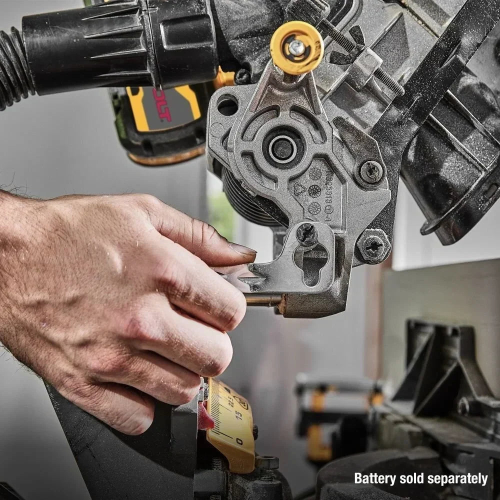 DeWalt DWS780 12 in Double Bevel Sliding Compound Miter Saw image 2