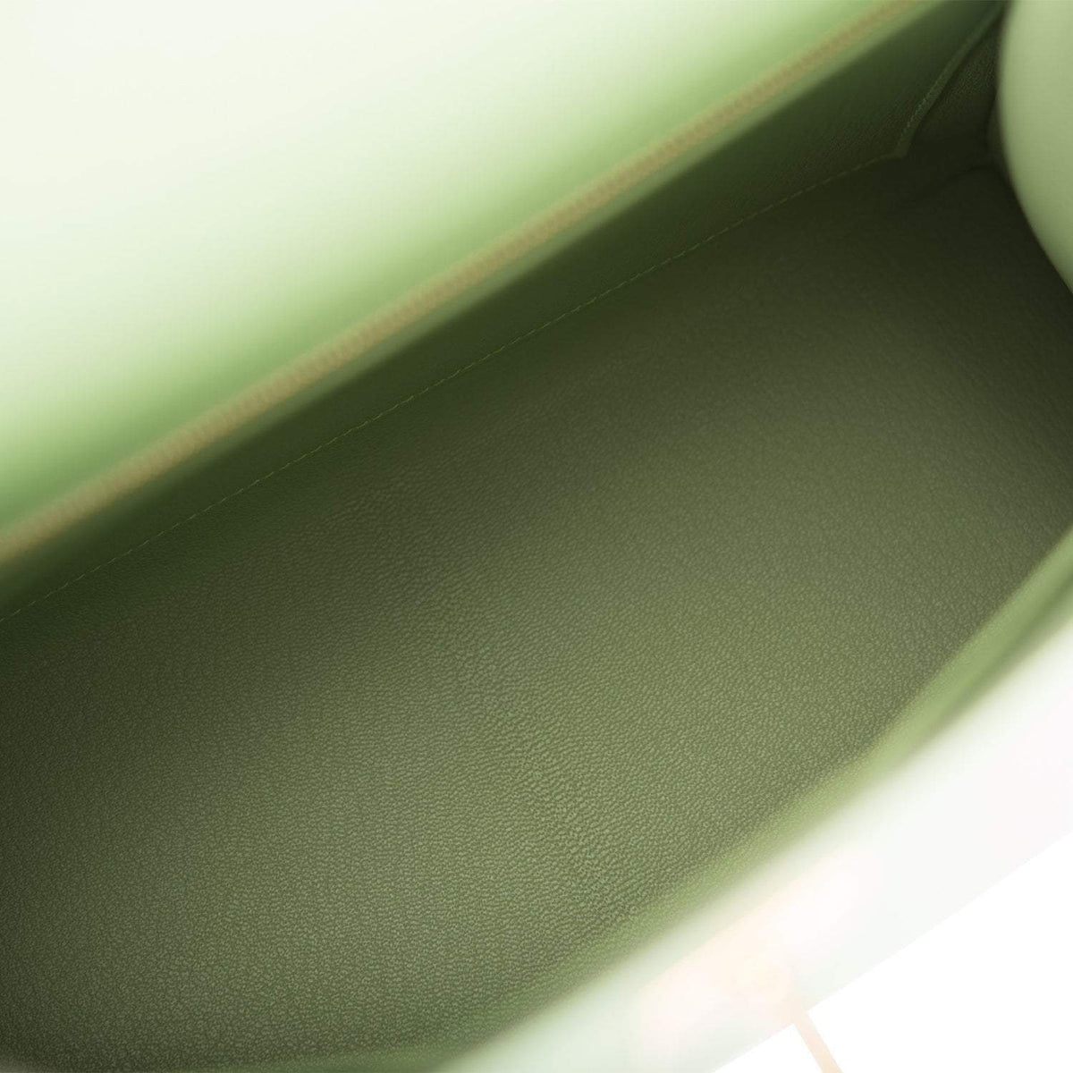 Hermes Vert Criquet Epsom Sellier Kelly 28cm Gold Hardware