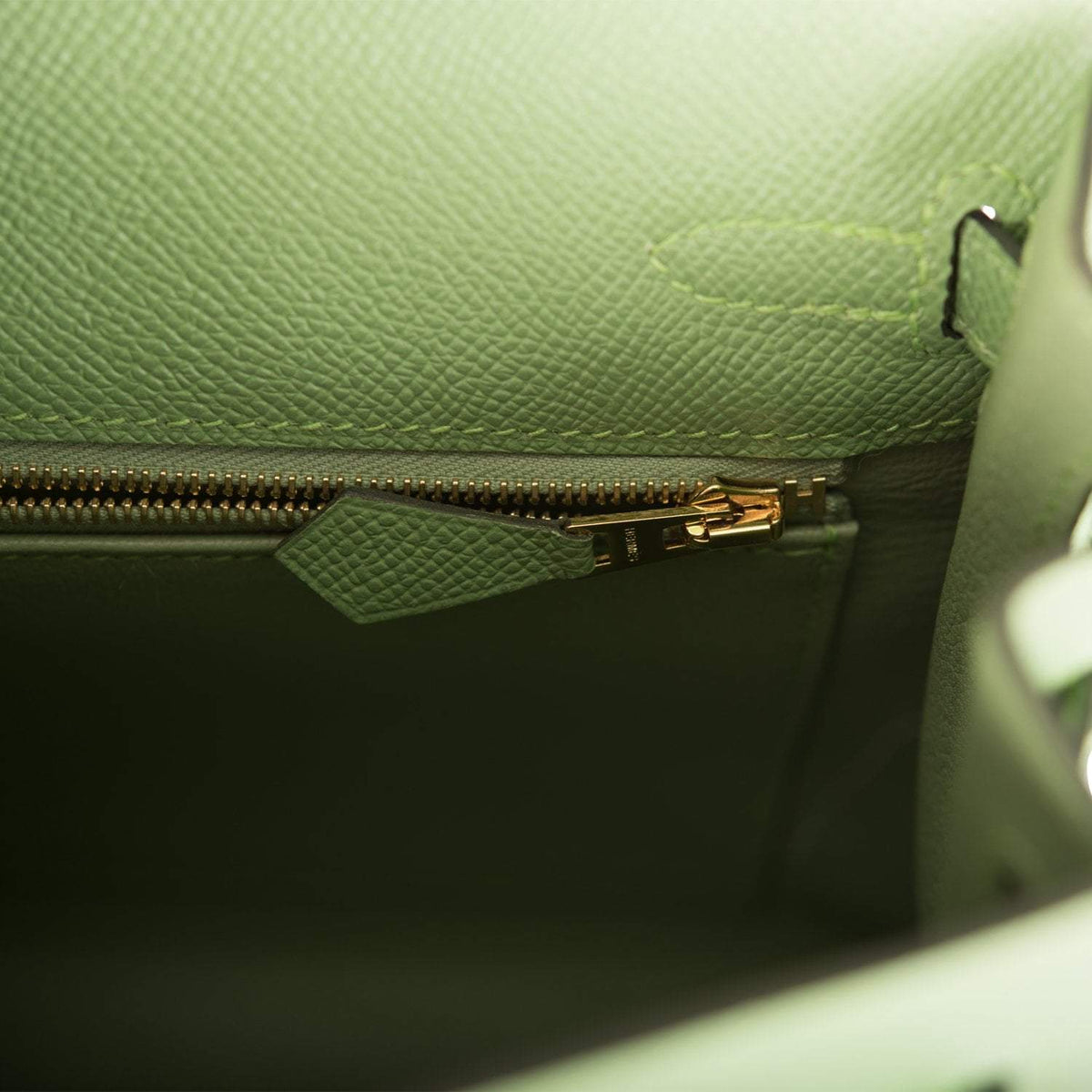 Hermes Vert Criquet Epsom Sellier Kelly 25cm Gold Hardware