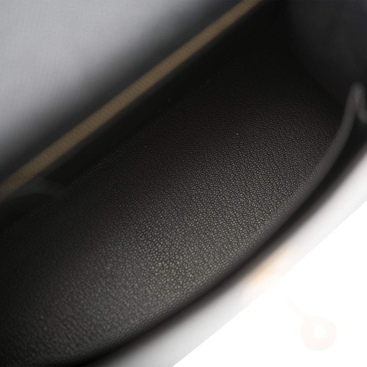 Hermes Kelly 28cm Bi-Color Black and Craie Epsom Sellier Brushed Gold Hardware