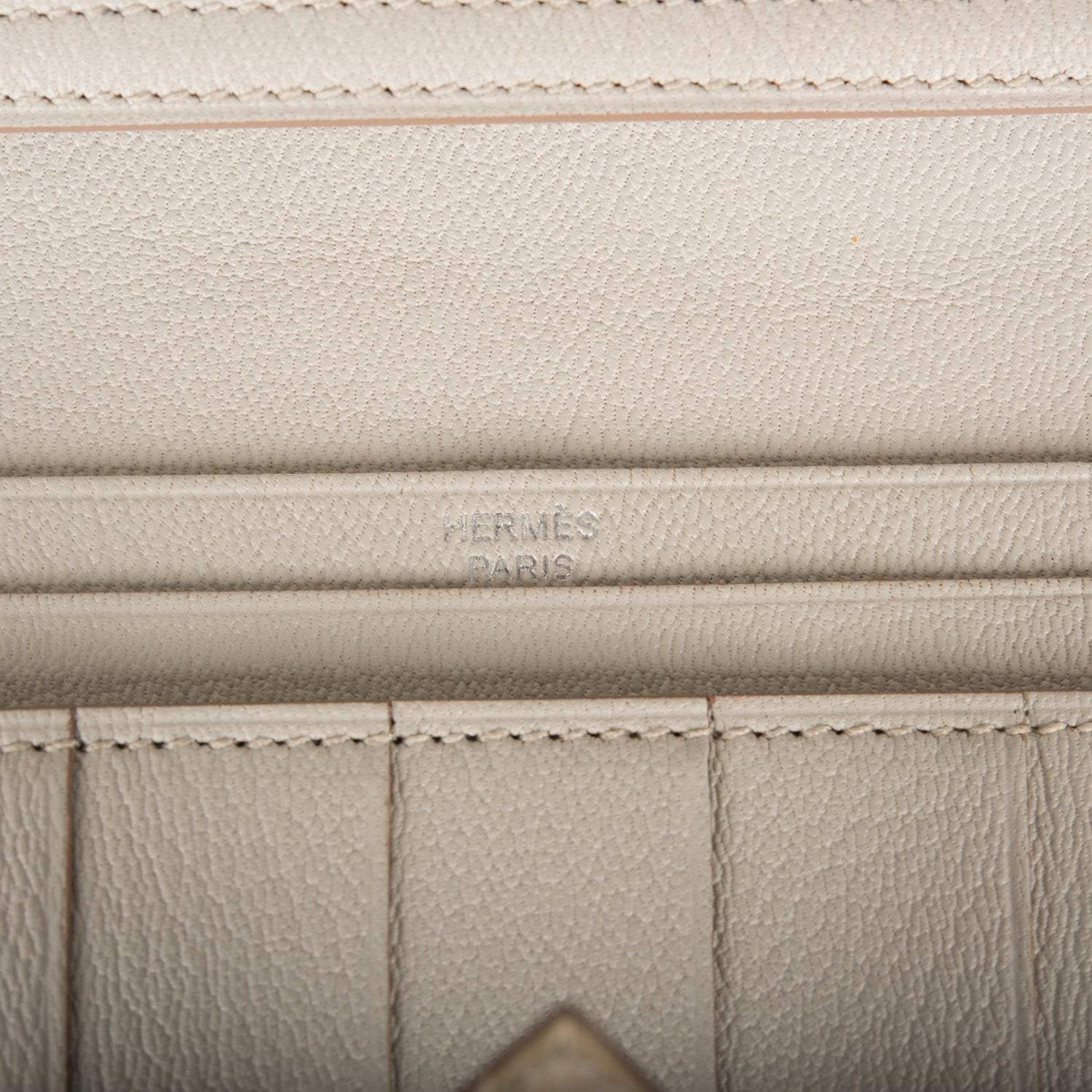 Hermes Beton Matte Alligator Bearn Wallet Palladium Hardware